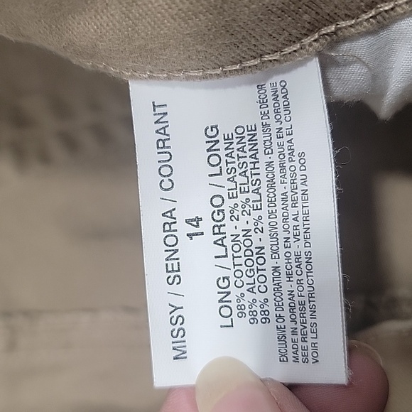 Gloria Vanderbilt Size 14 Amanda Khaki Colored Jeans, Excellent Used Condition - Picture 11 of 11